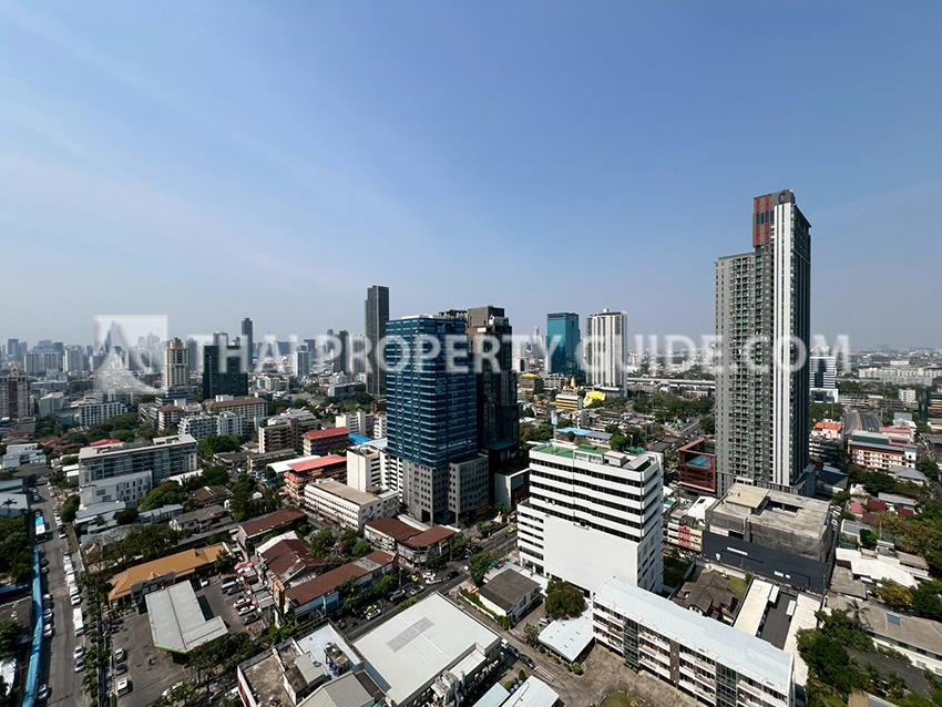 Condominium in Sukhumvit 