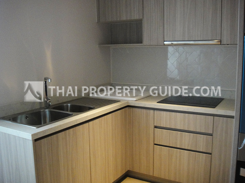 Condominium in Near United Nations 