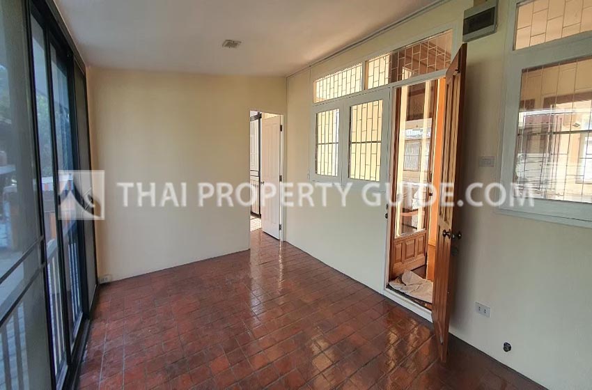 House in Sathorn 