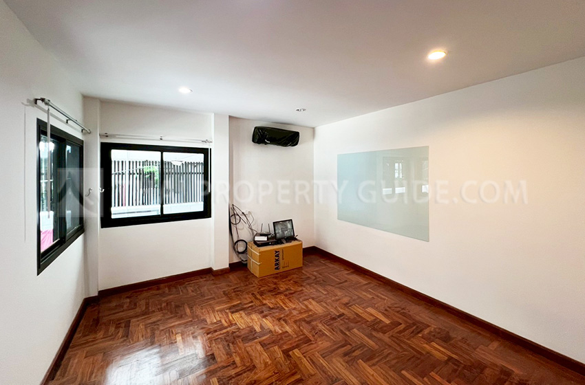 House in Sukhumvit 