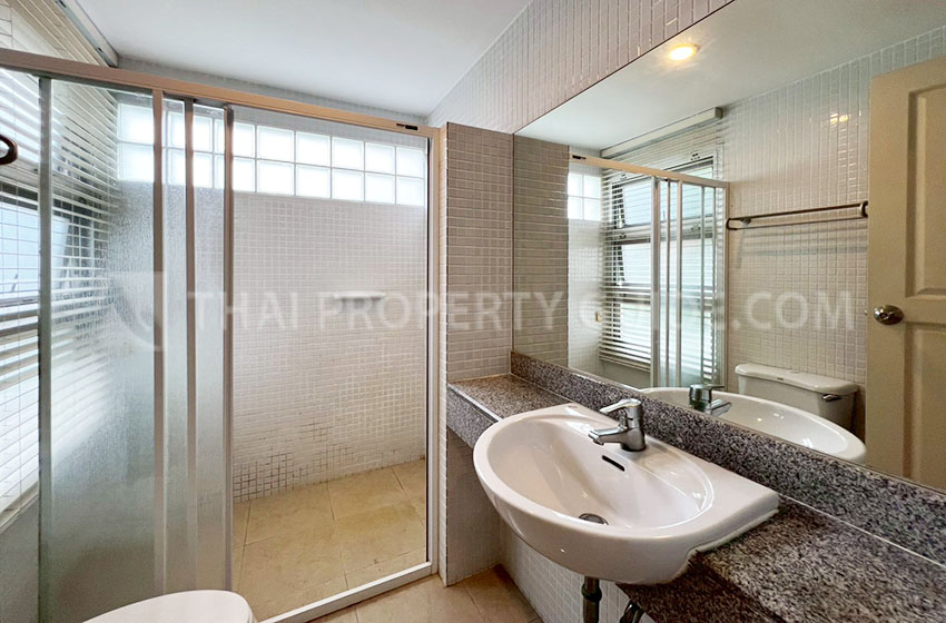 House in Sukhumvit 