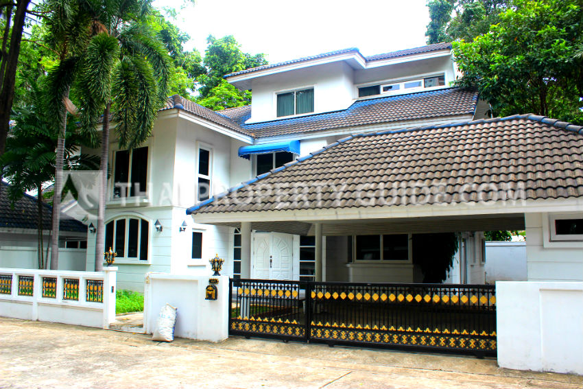 House in Sukhumvit 