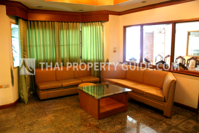 House in Sukhumvit 