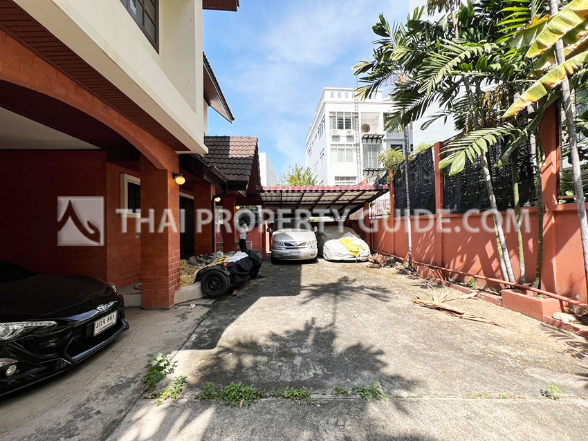 House in Sukhumvit 