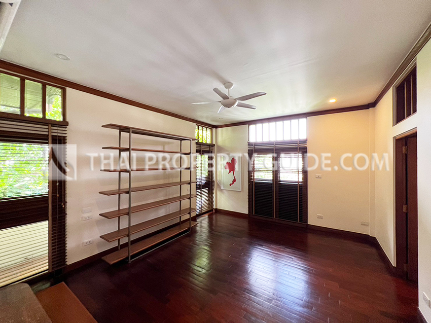 House in Sukhumvit 