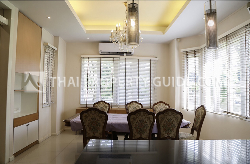 House in Sukhumvit 