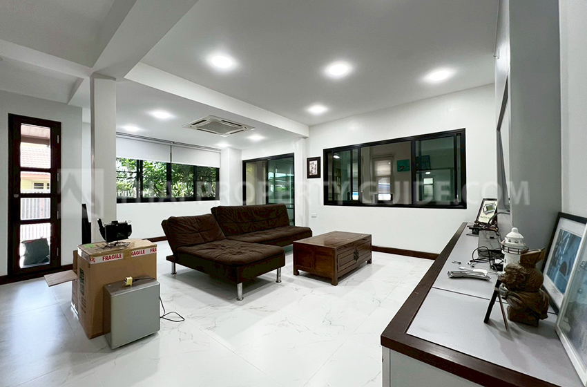 House in Sukhumvit 