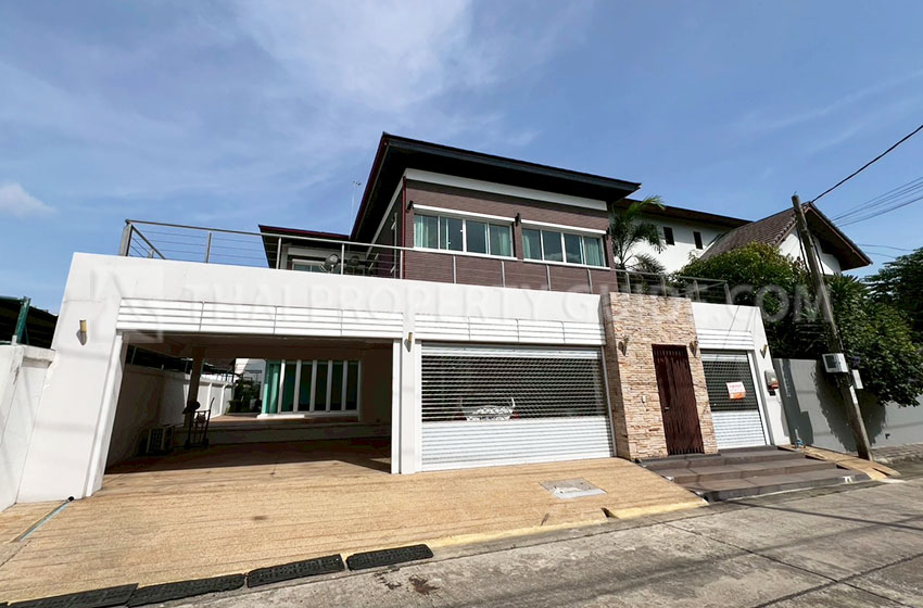 House for rent in Sukhumvit