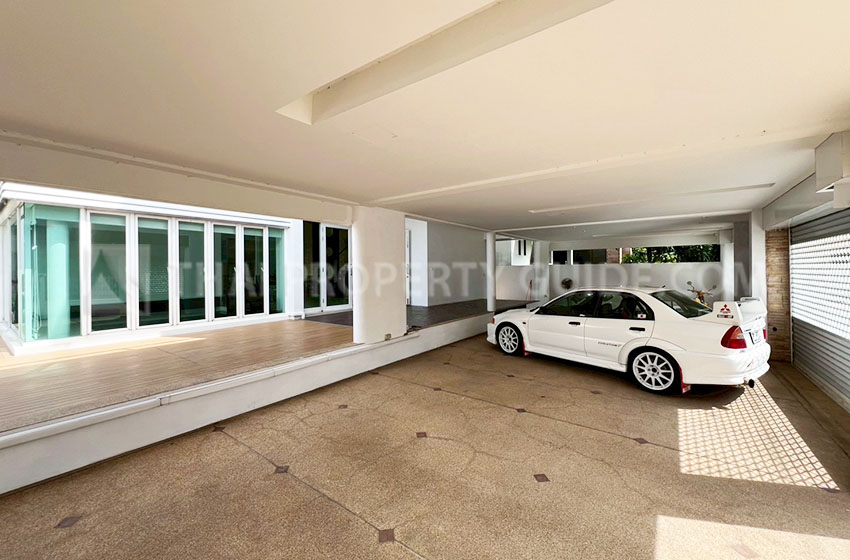 House in Sukhumvit 