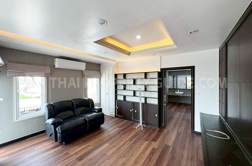 House in Sukhumvit 