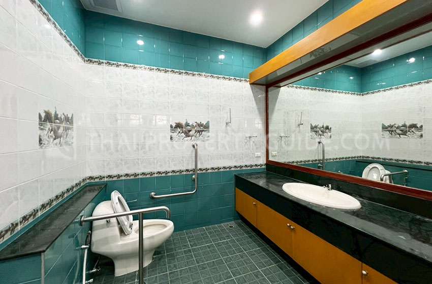 House in Sukhumvit 