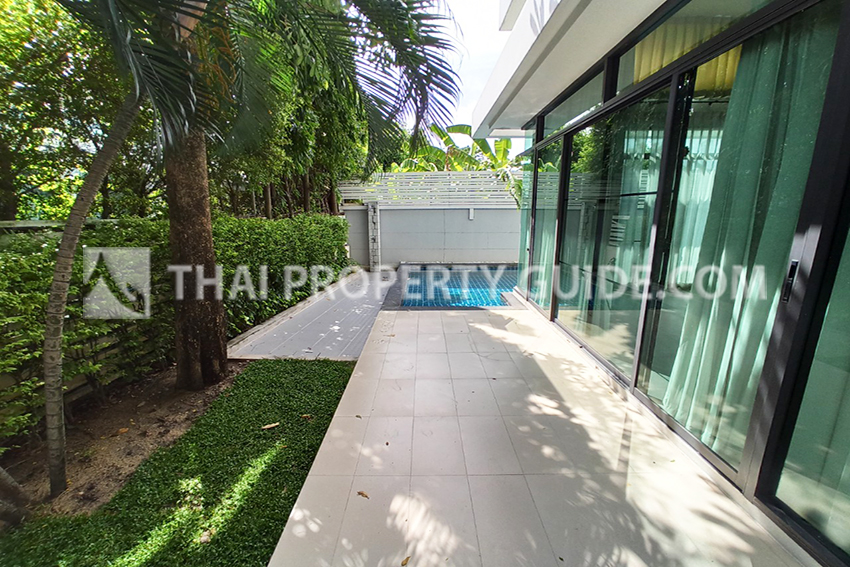 House with Private Pool in Chaengwattana (near Nichada Thani) 