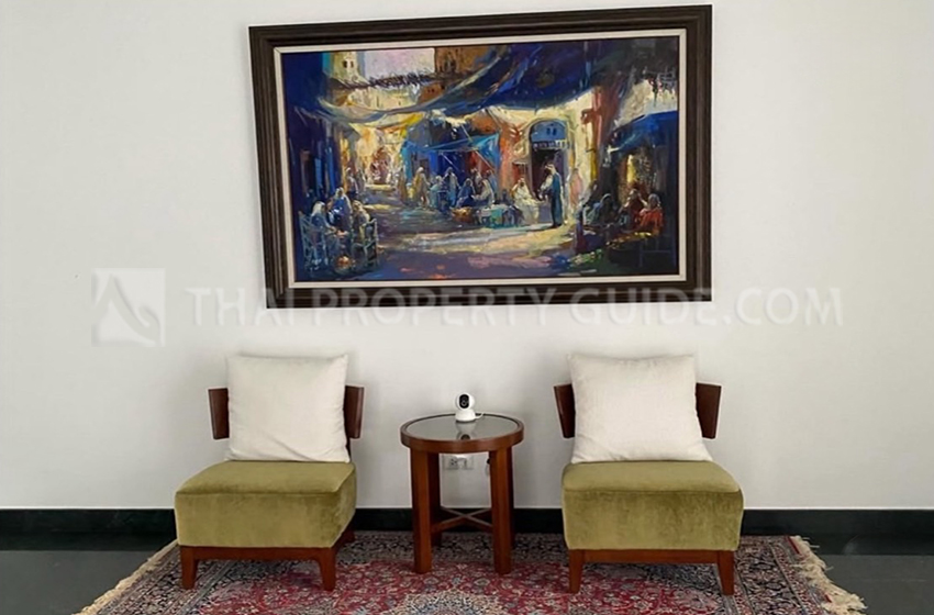 House with Private Pool in Nichada Thani 
