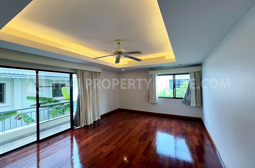 House with Private Pool in Nichada Thani 