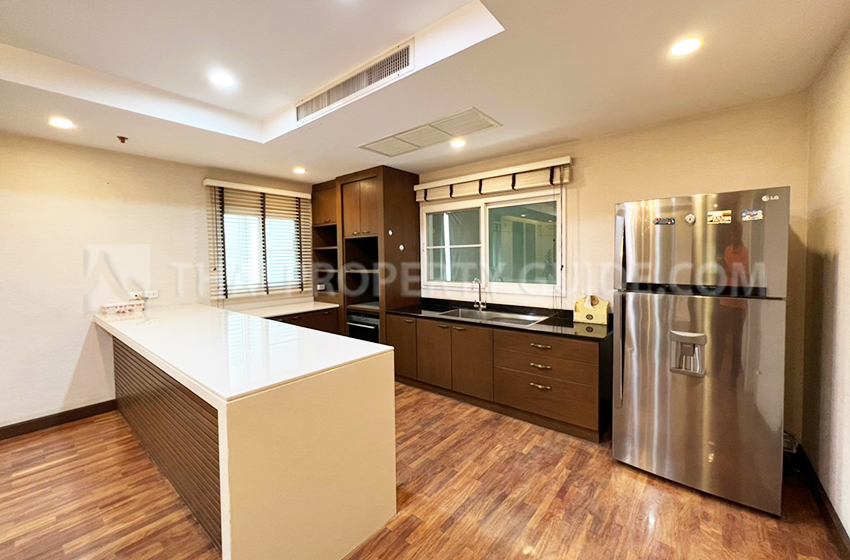 House with Private Pool in Nichada Thani 