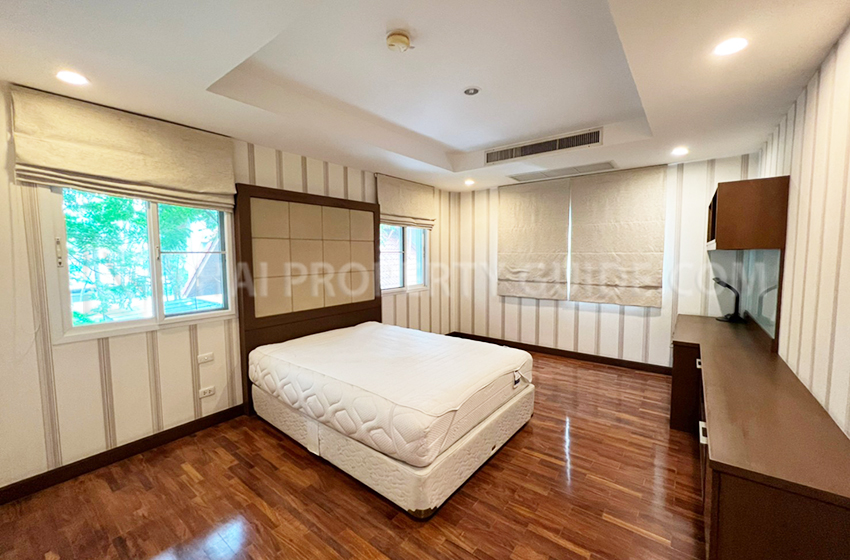 House with Private Pool in Nichada Thani 