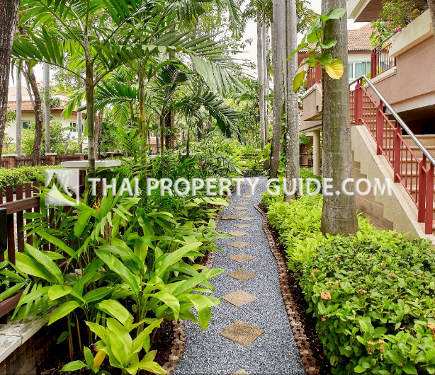 House with Private Pool in Nichada Thani 