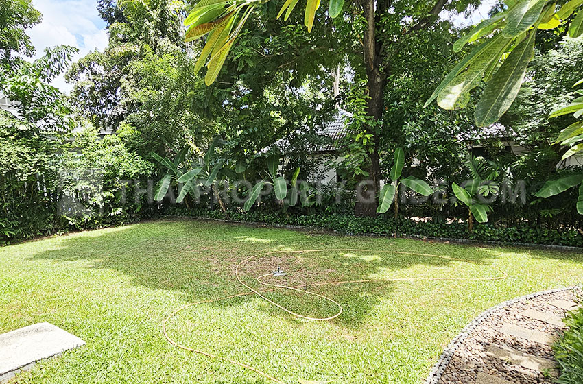 House with Private Pool in Nichada Thani 