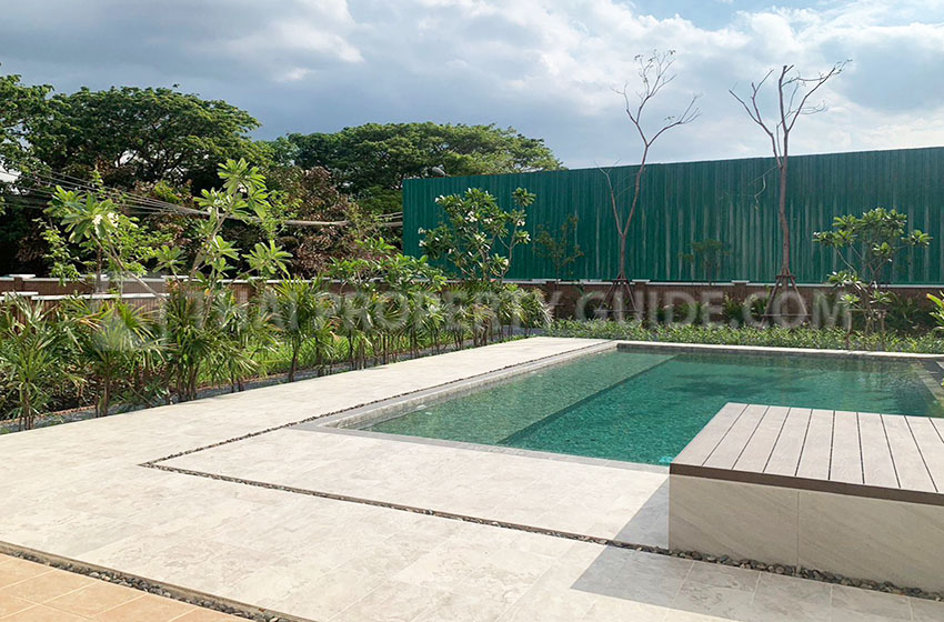 House with Private Pool in Nichada Thani 