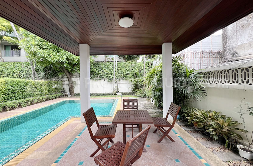 House with Private Pool in Sathorn 