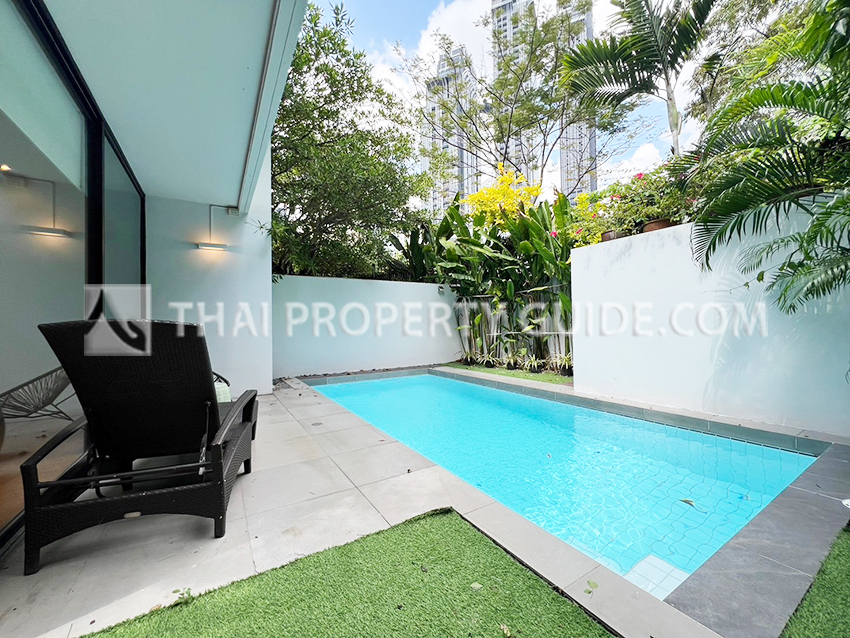 House with Private Pool in Sukhumvit