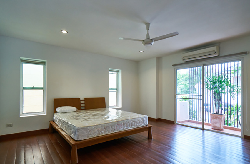 House with Private Pool in Sukhumvit 