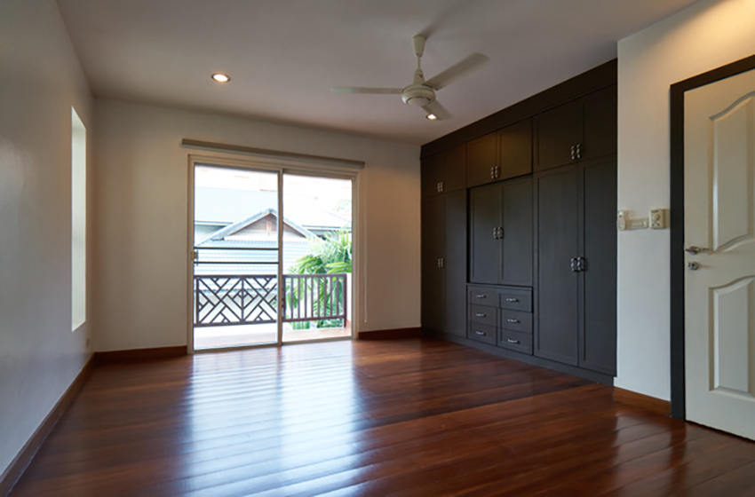 House with Private Pool in Sukhumvit 