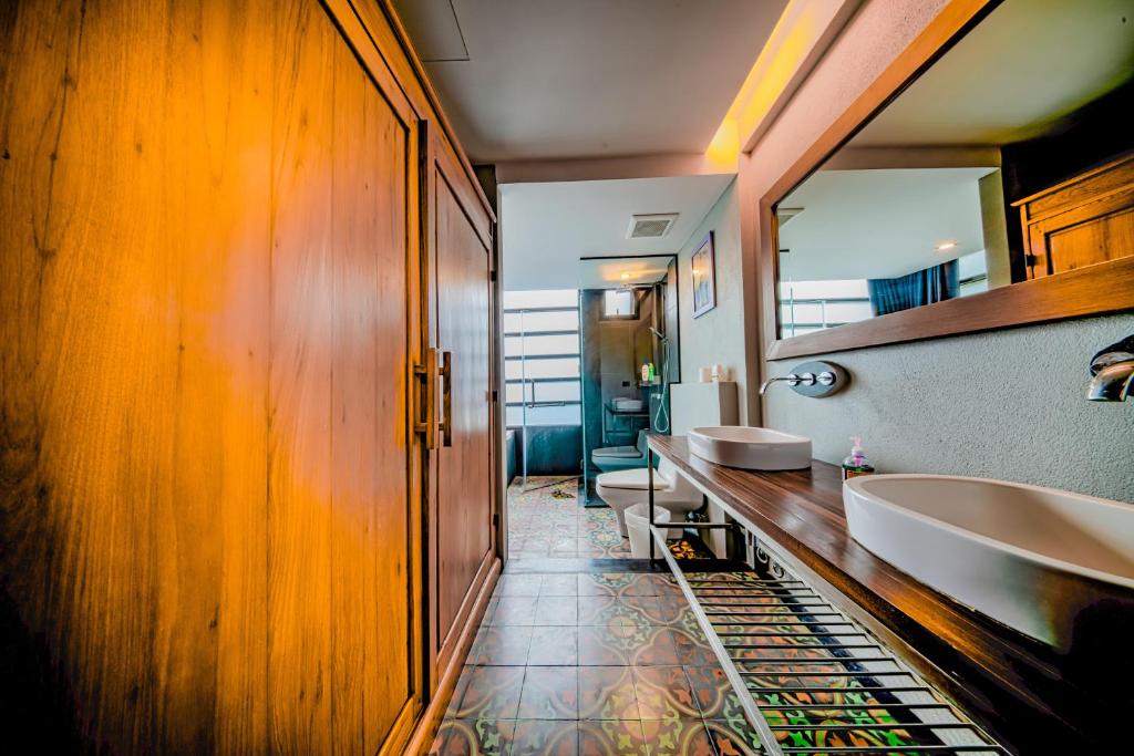 House with Private Pool in Sukhumvit 