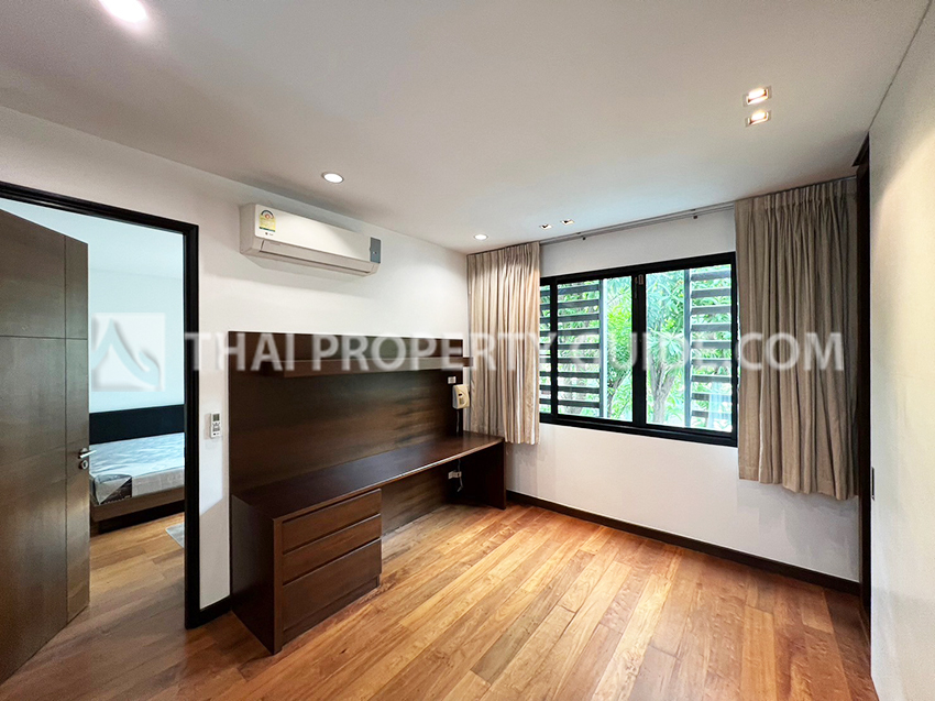 House with Private Pool in Sukhumvit 