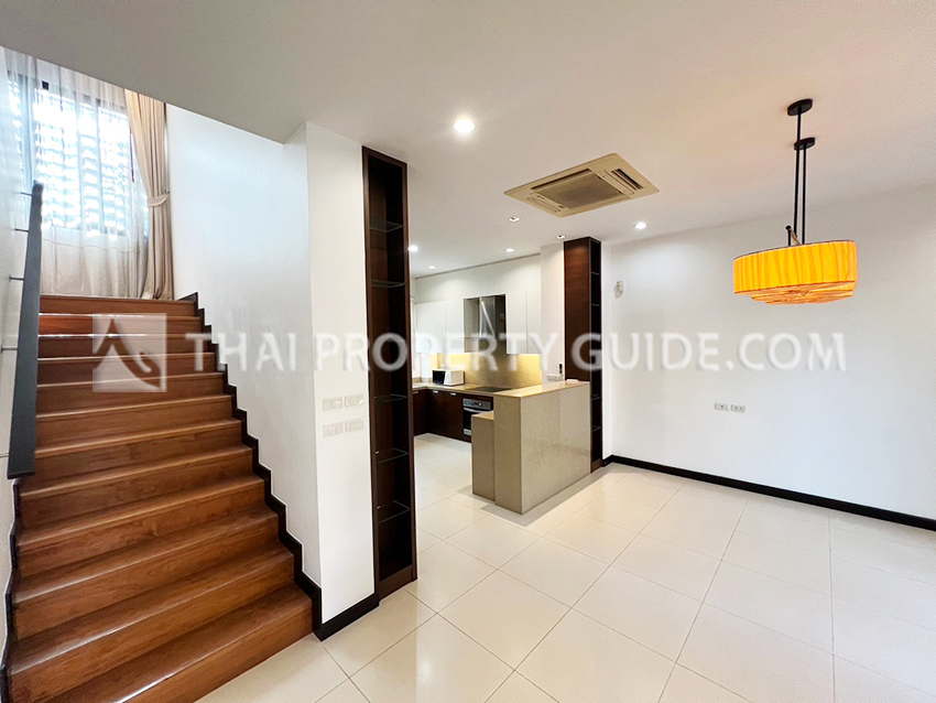 House with Private Pool in Sukhumvit 