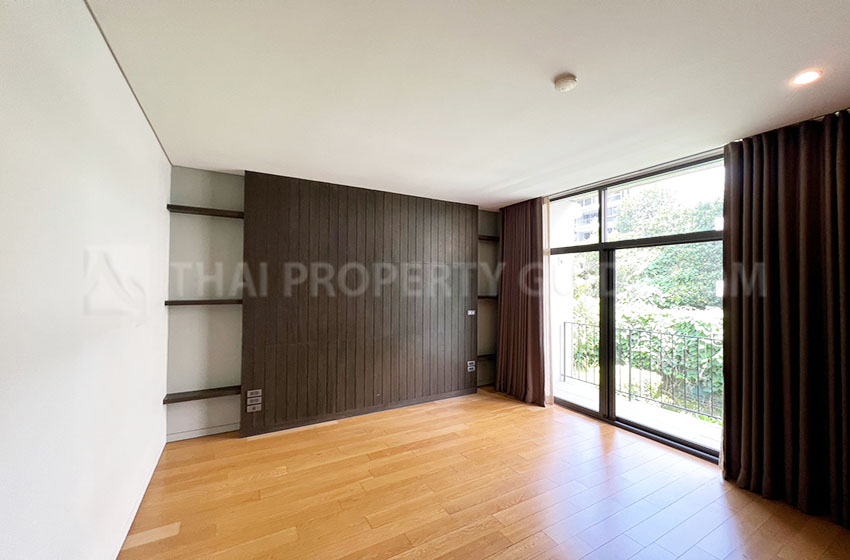 House with Private Pool in Sukhumvit 