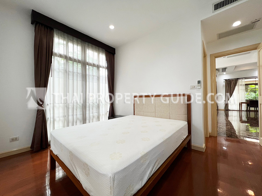 House with Private Pool in Sukhumvit 