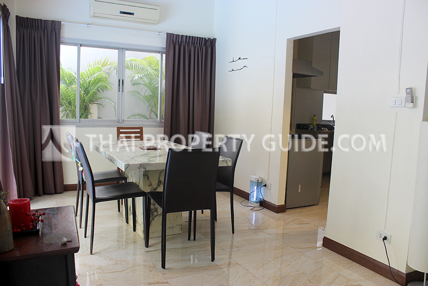 House with Private Pool in Sukhumvit 