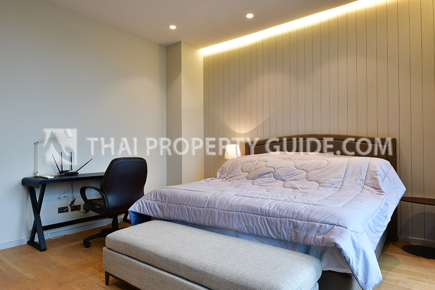 House with Private Pool in Sukhumvit 