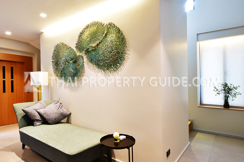 House with Private Pool in Sukhumvit 