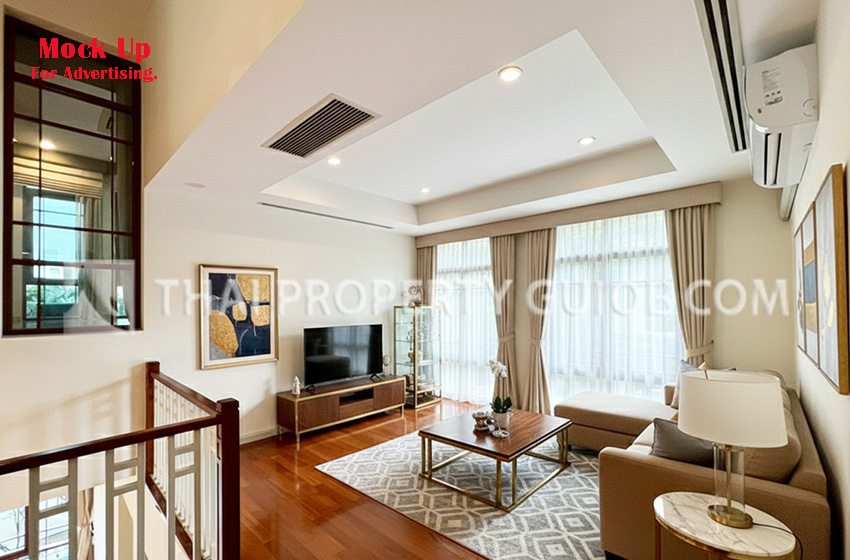 House with Private Pool in Sukhumvit 