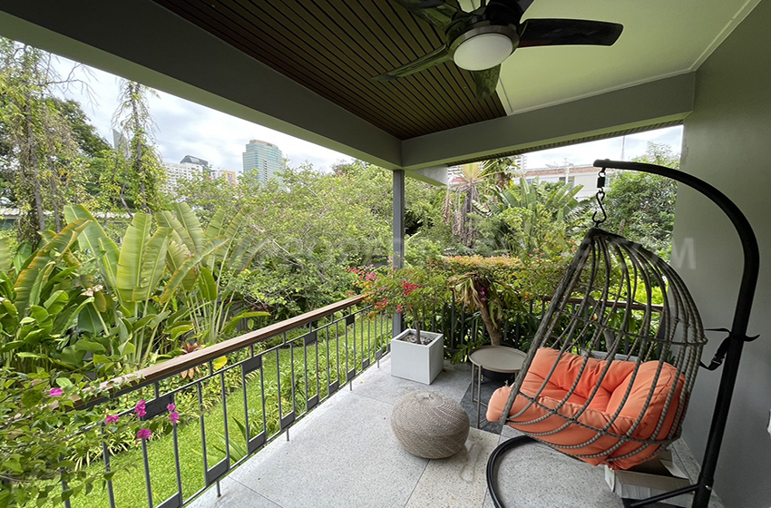 House with Private Pool in Sukhumvit 