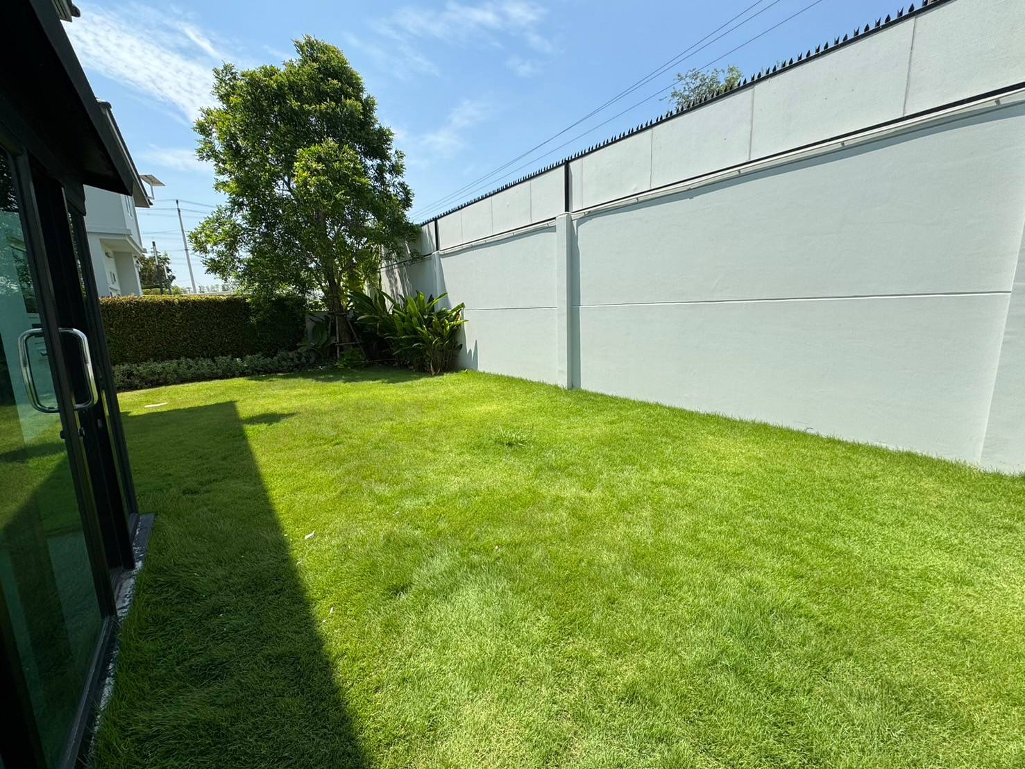 House with Shared Pool in Bangnatrad 