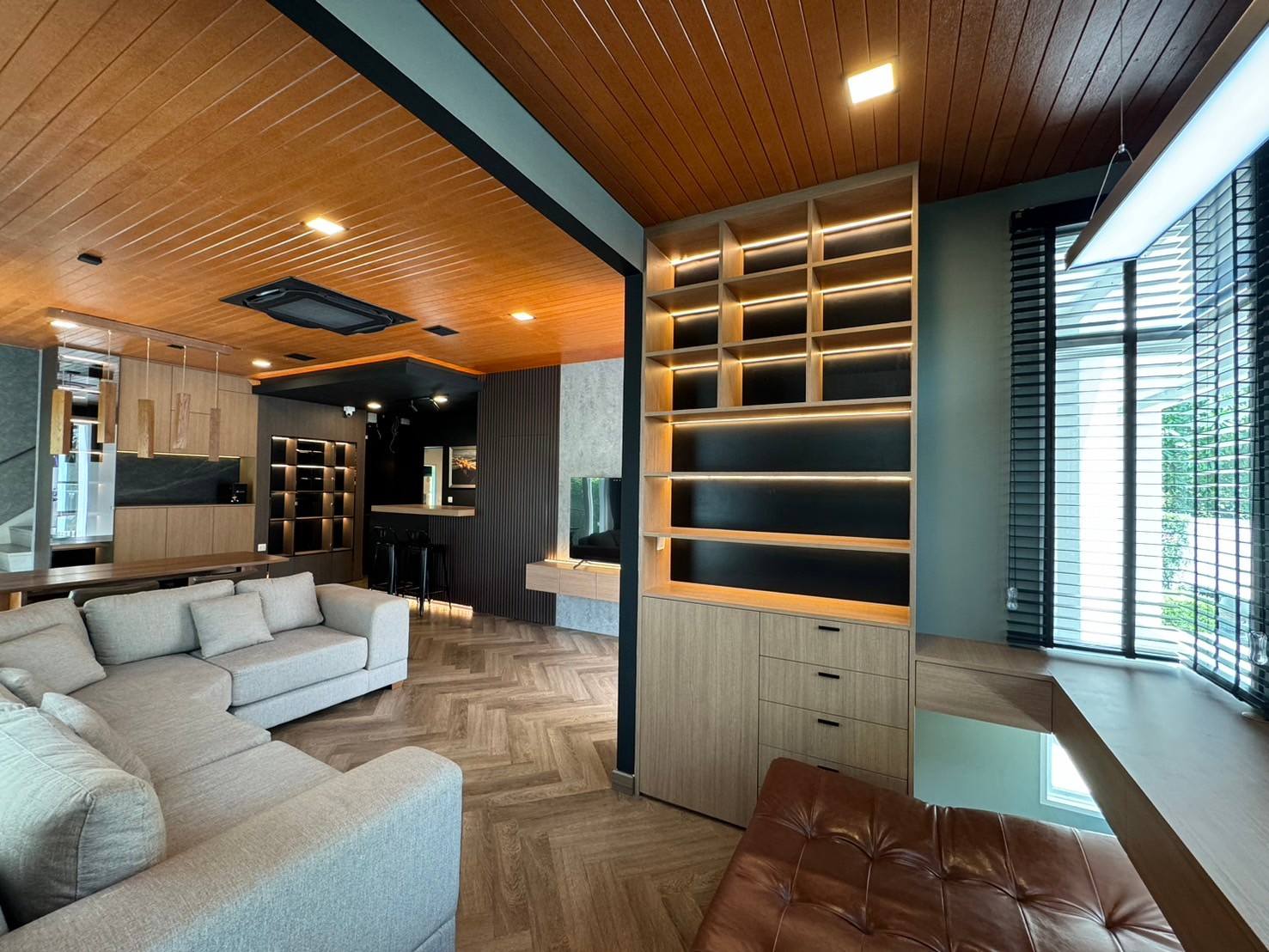 House with Shared Pool in Bangnatrad 