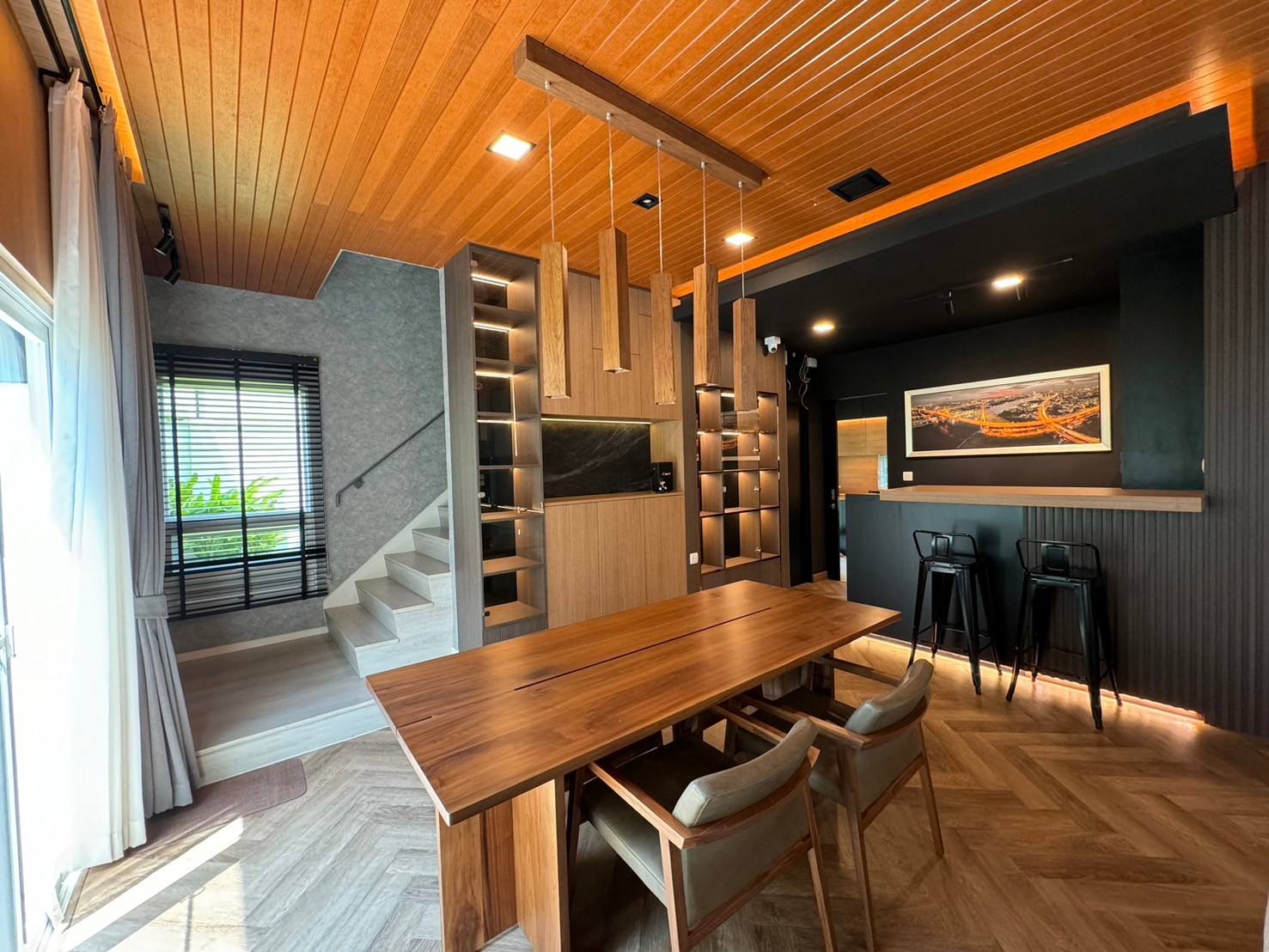 House with Shared Pool in Bangnatrad 