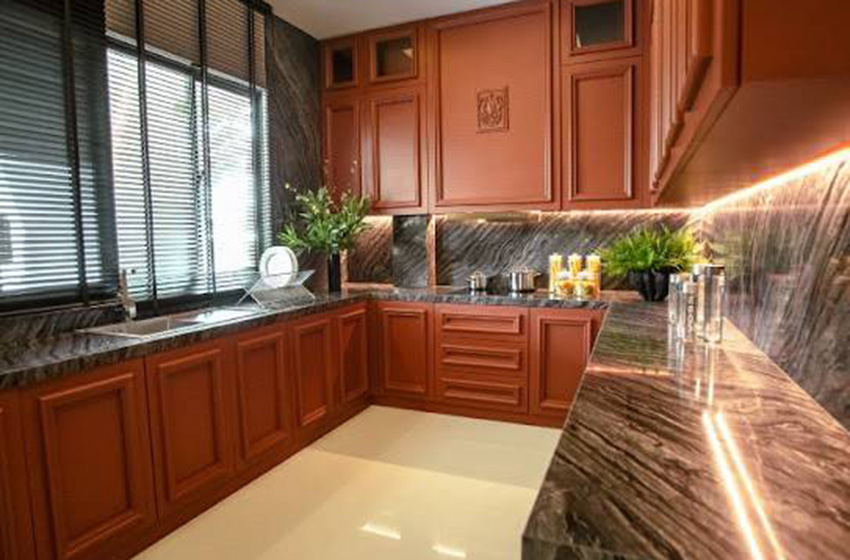 House with Shared Pool in Bangnatrad 