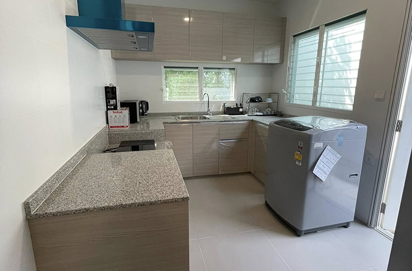 House with Shared Pool in Bangnatrad 