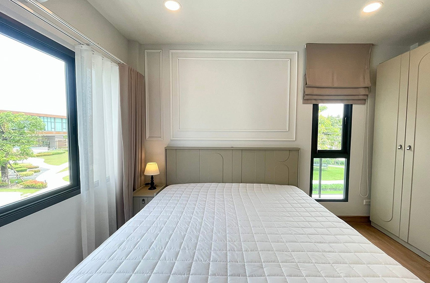 House with Shared Pool in Bangnatrad 