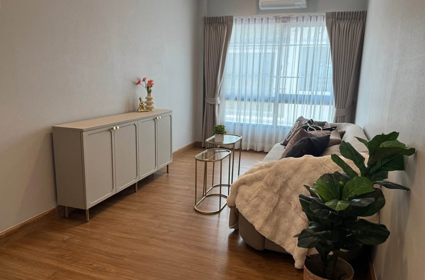 House with Shared Pool in Bangnatrad 