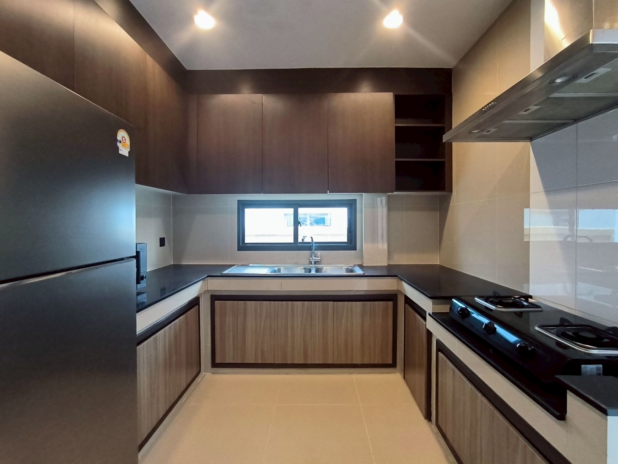 House with Shared Pool in Krung Thep Kritha 