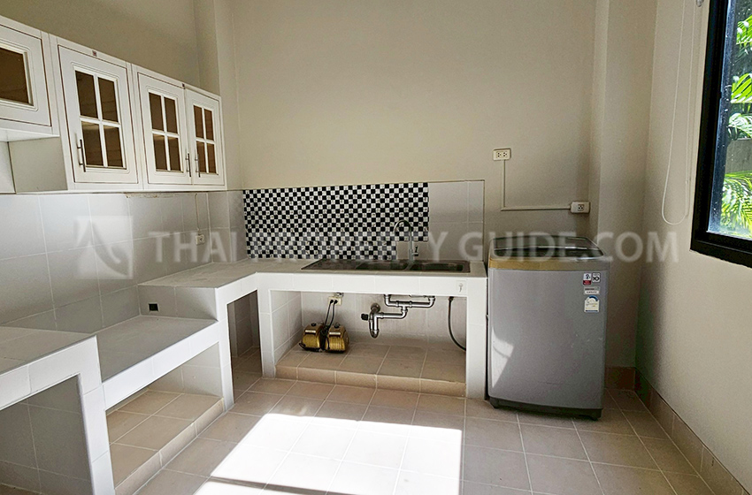 House with Shared Pool in Nichada Thani 