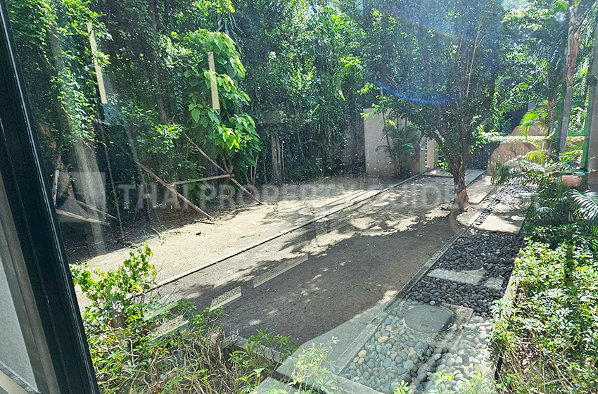 House with Shared Pool in Nichada Thani 