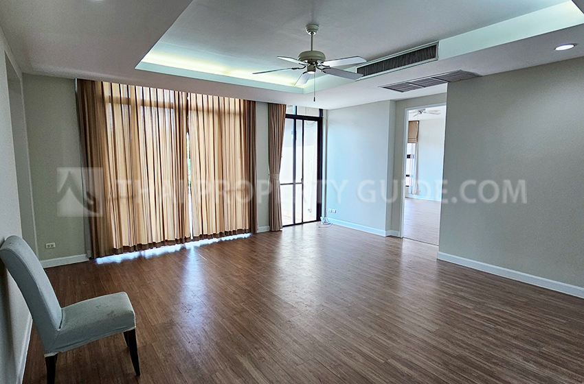 House with Shared Pool in Nichada Thani 