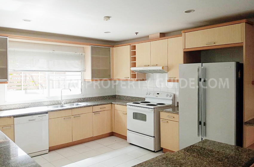 House with Shared Pool in Nichada Thani 
