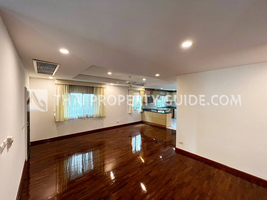 House with Shared Pool in Nichada Thani 